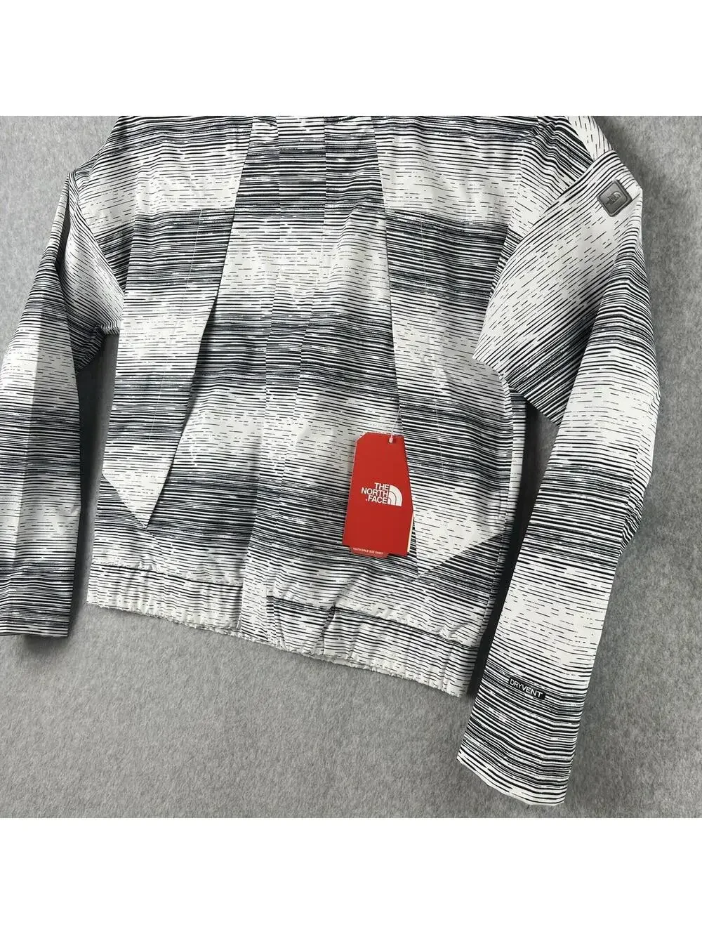 The North Face DryVent Rain Jacket Youth L Striped Hooded Gorpcore NWT **